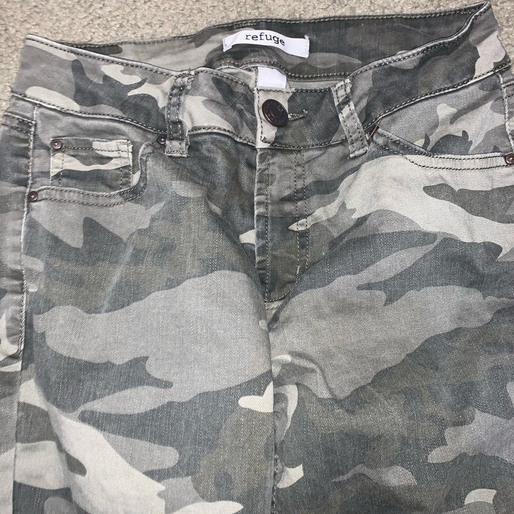 Camo jeans